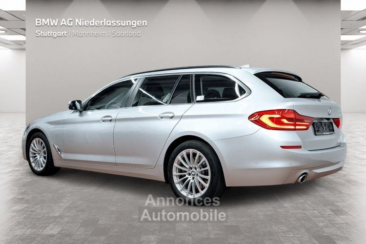 BMW Série 5 520d Touring LiveCockpitProf Head Up  - <small></small> 30.780 € <small>TTC</small> - #3