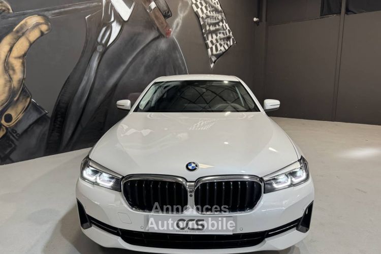 BMW Série 5 520d xDrive 190ch Business Design BVA8 - <small></small> 32.490 € <small>TTC</small> - #3