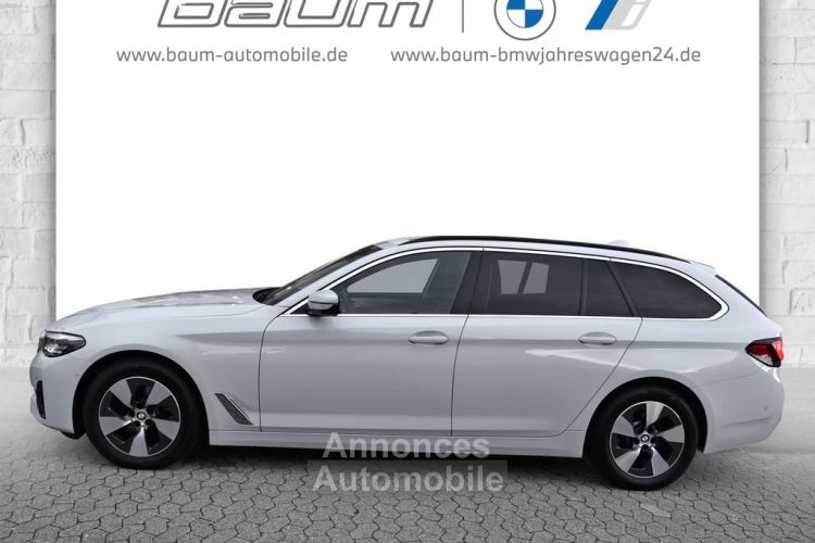 BMW Série 5 520d xDrive Touring HiFi DAB WLAN  - <small></small> 34.400 € <small>TTC</small> - #3