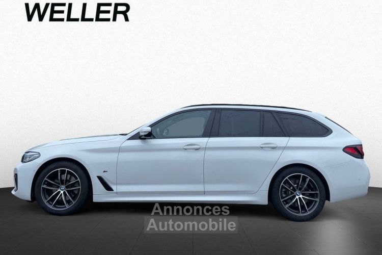 BMW Série 5 520i Touring M Sport DA Pro Laser StHz - <small></small> 39.790 € <small>TTC</small> - #9