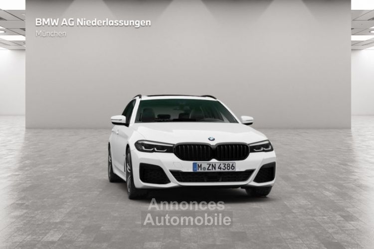 BMW Série 5 520i Touring M Sport LiveCockpitProf - <small></small> 39.810 € <small>TTC</small> - #10