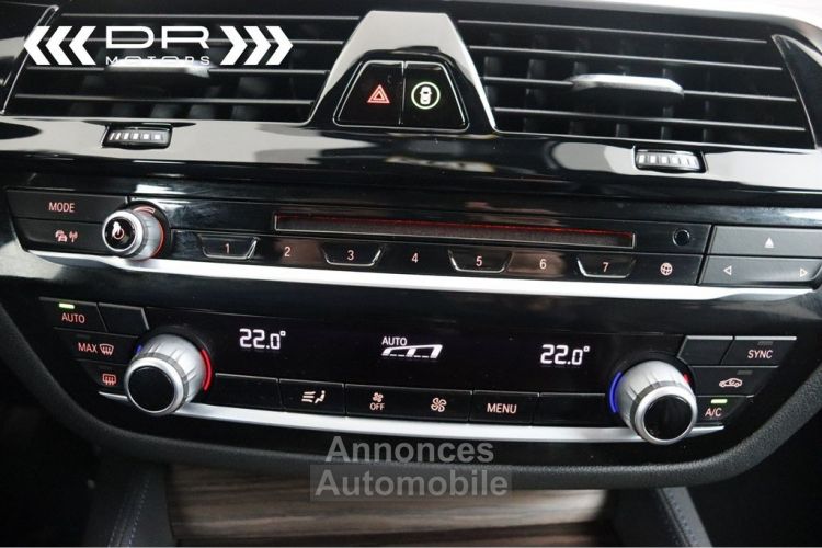 BMW Série 5 530 e M PACK - NAVI HARMANN KARDON ADAPTIVE CRUISE LED HEAD UP - <small></small> 27.995 € <small>TTC</small> - #45