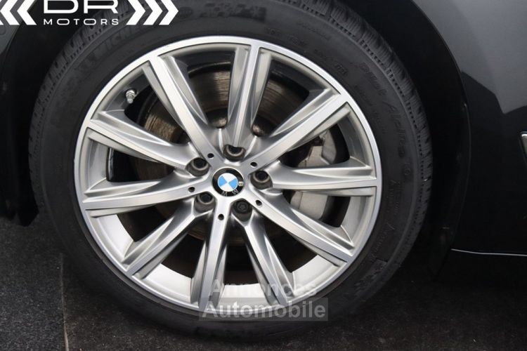 BMW Série 5 530 iA - LED NAVI PROFESSIONAL COCKPIT ALU 18" - <small></small> 28.495 € <small>TTC</small> - #50