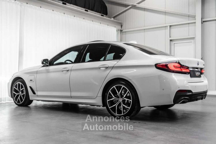 BMW Série 5 530 Saloon e Hybrid M Sport Schuifdak 360° Xtraboost Hifi - <small></small> 41.990 € <small>TTC</small> - #11