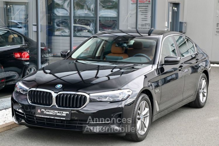 BMW Série 5 530e Lim. Vollleder Cognacbraun - <small></small> 35.890 € <small>TTC</small> - #25