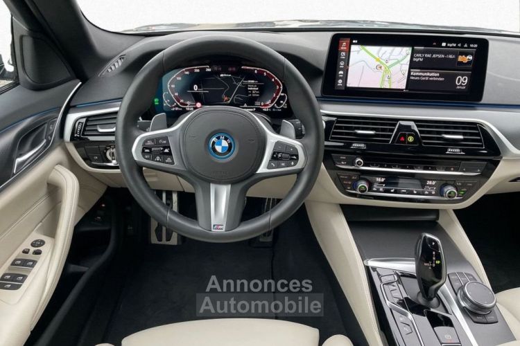 BMW Série 5 530e Touring M Sport Pro LC Pro Laser HUD  - <small></small> 42.850 € <small>TTC</small> - #13