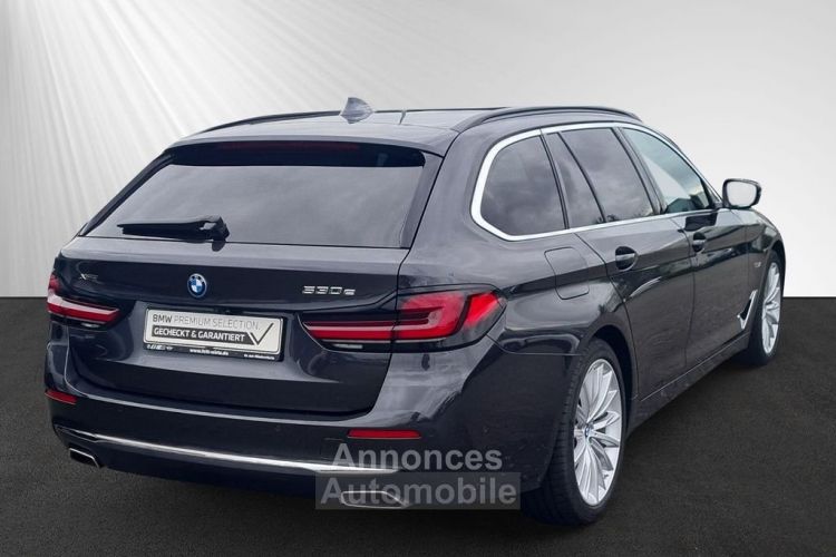 BMW Série 5 530e xDrive Leasingrate 562, br. o.Anz.  - <small></small> 42.700 € <small>TTC</small> - #3