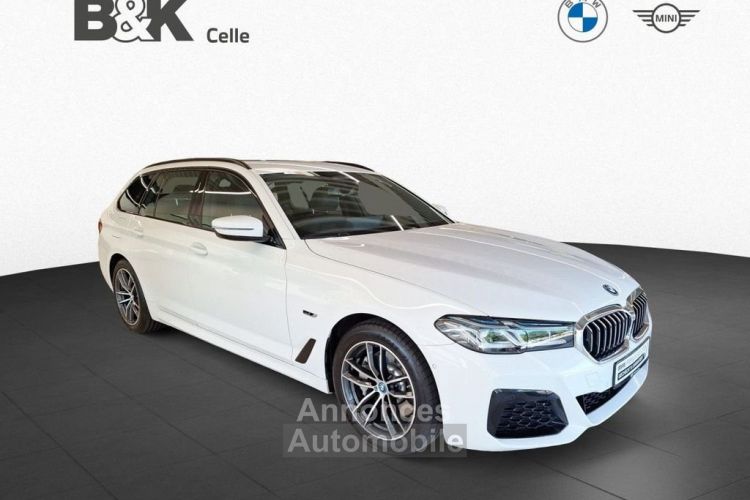 BMW Série 5 530e xDrive Touring M Sport DA ACC AHK - <small></small> 45.850 € <small>TTC</small> - #2