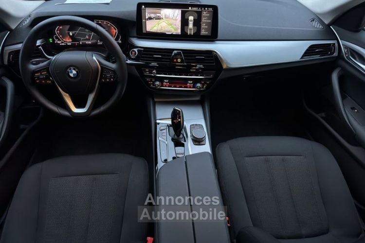 BMW Série 5 530i Touring Live Cockpit Prof.  - <small></small> 38.331 € <small>TTC</small> - #8