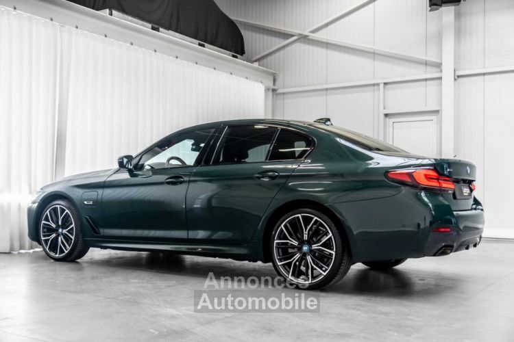 BMW Série 5 545 Saloon e Hybrid M Sport Individual Goodwoodgrün HeadUp - <small></small> 56.990 € <small>TTC</small> - #11