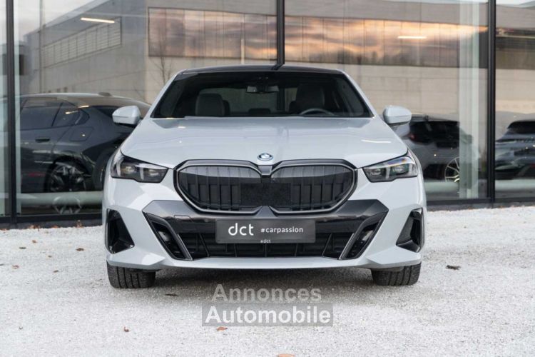 BMW Série 5 550 Saloon Msport B&W Sound HUD Sunroof ComfortPack - <small></small> 83.900 € <small>TTC</small> - #2