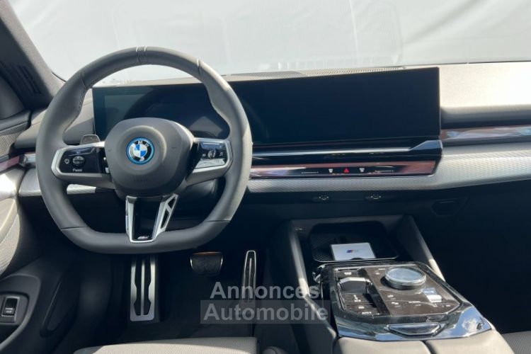 BMW Série 5 i5 340ch M Sport eDrive40 - <small></small> 72.300 € <small>TTC</small> - #10