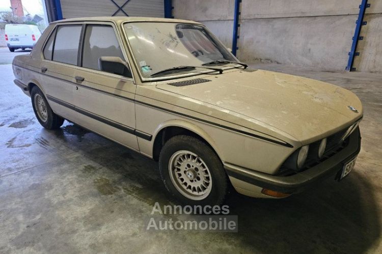 BMW Série 5 SERIE (E28) 525E BOITE AUTOMATIQUE - <small></small> 9.900 € <small>TTC</small> - #1