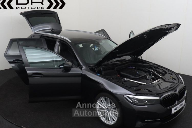 BMW Série 5 Touring  518 dA FACELIFT BUSINESS EDITION - LEDER NAVI PROFESSIONAL LED MIRROR LINK - <small></small> 33.995 € <small>TTC</small> - #12
