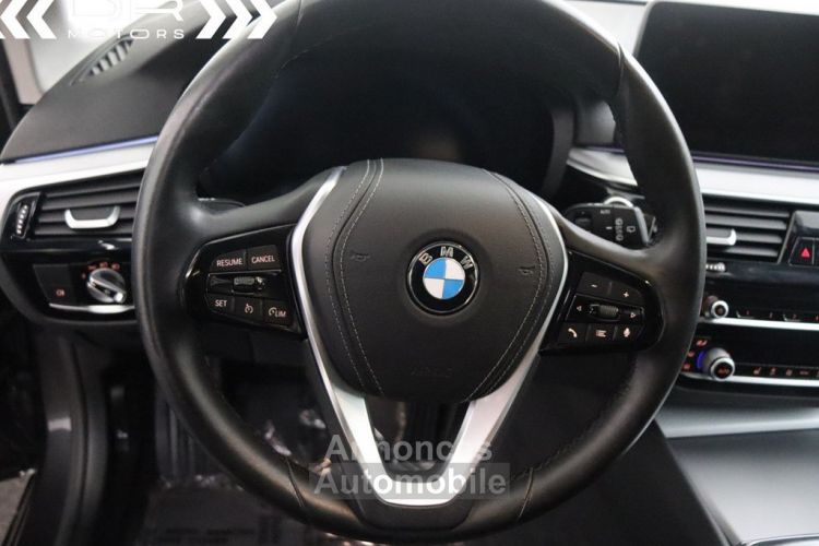 BMW Série 5 Touring  518 dA FACELIFT BUSINESS EDITION - LEDER NAVI PROFESSIONAL LED MIRROR LINK - <small></small> 33.995 € <small>TTC</small> - #37