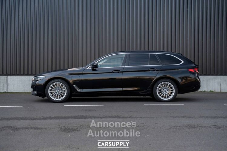 BMW Série 5 Touring  530 e Hybrid - Pano dak - BTW Aftrekbaar - <small></small> 33.000 € <small>TTC</small> - #4