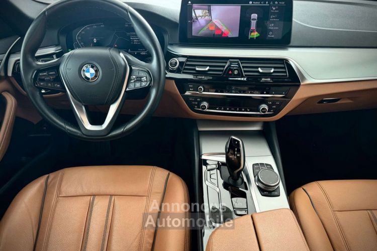 BMW Série 5 Touring 518 dA 1ERPRO COCKPIT CAMERA ATTELAGE CUIR TVA - <small></small> 27.990 € <small>TTC</small> - #15