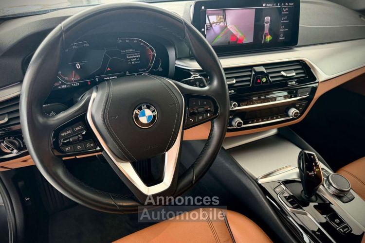 BMW Série 5 Touring 518 dA 1ERPRO COCKPIT CAMERA ATTELAGE CUIR TVA - <small></small> 25.990 € <small>TTC</small> - #12