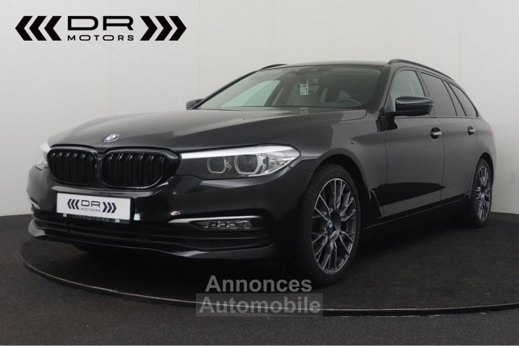 BMW Série 5 Touring 520 dA - NAVI LEDER PANODAK KEYLESS ENTRY - <small></small> 23.995 € <small>TTC</small> - #1