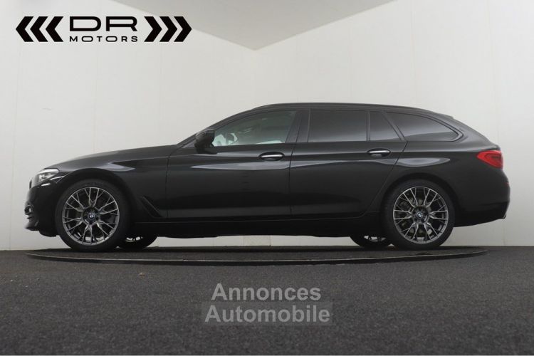 BMW Série 5 Touring 520 dA - NAVI LEDER PANODAK KEYLESS ENTRY - <small></small> 23.995 € <small>TTC</small> - #5