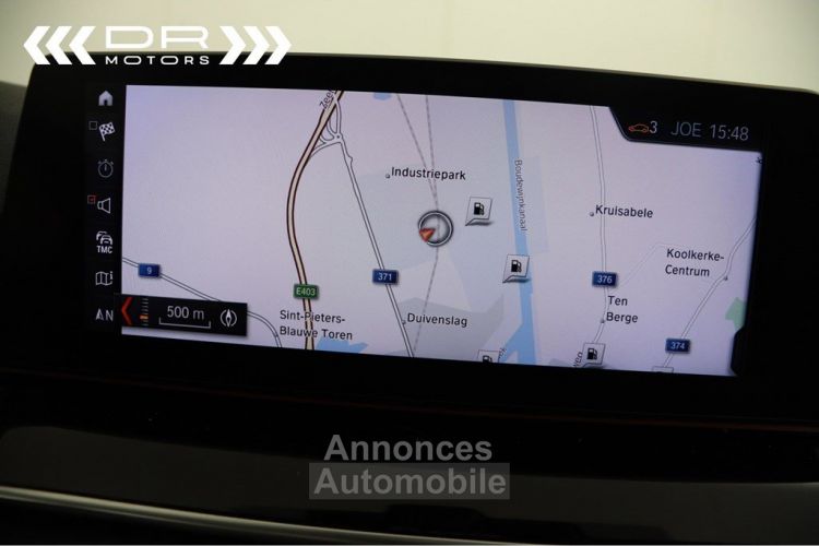 BMW Série 5 Touring 520 dA - NAVI LEDER PANODAK KEYLESS ENTRY - <small></small> 23.995 € <small>TTC</small> - #18