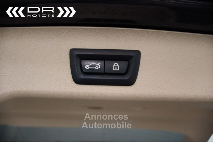 BMW Série 5 Touring 520 dA - NAVI LEDER PANODAK KEYLESS ENTRY - <small></small> 23.995 € <small>TTC</small> - #49