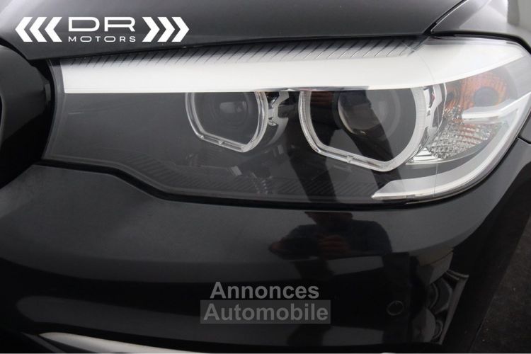 BMW Série 5 Touring 520 dA - NAVI LEDER PANODAK KEYLESS ENTRY - <small></small> 23.995 € <small>TTC</small> - #50