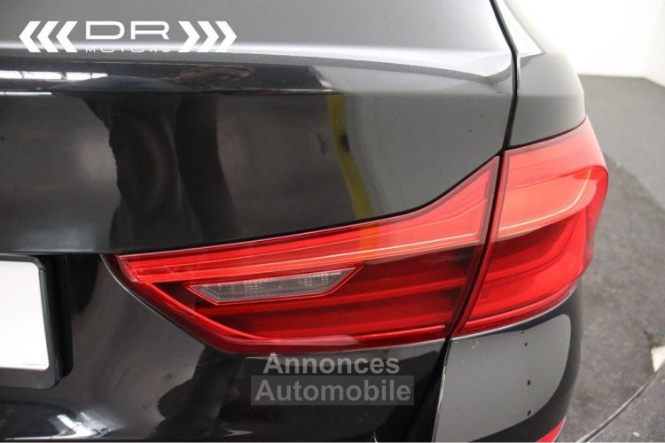 BMW Série 5 Touring 520 dA - NAVI LEDER PANODAK KEYLESS ENTRY - <small></small> 23.995 € <small>TTC</small> - #51