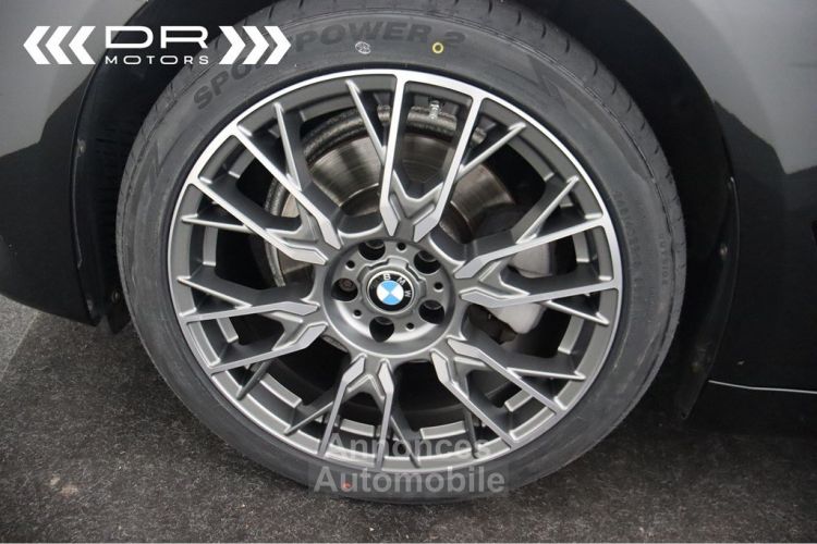 BMW Série 5 Touring 520 dA - NAVI LEDER PANODAK KEYLESS ENTRY - <small></small> 23.995 € <small>TTC</small> - #52