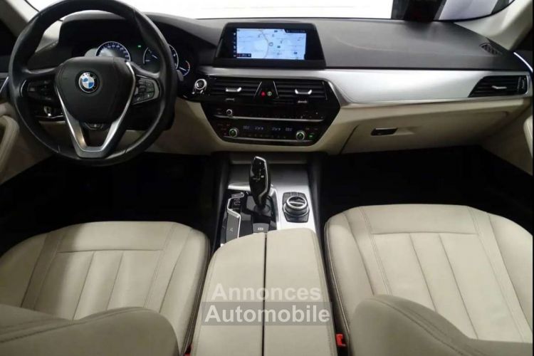 BMW Série 5 Touring 520 dA XDrive - <small></small> 26.490 € <small>TTC</small> - #6