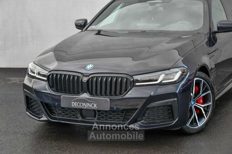 BMW Série 5 Touring 520 e - PLUG-IN - PANO - M-PACK - SPORT SEATS - LEDER - CARPLAY - - <small></small> 49.950 € <small>TTC</small> - #2