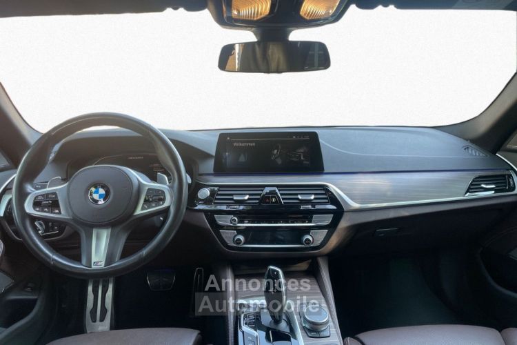 BMW Série 5 Touring BMW M550d 400Ch XDrive Touring PANO Caméra 360 Attelage Alarme / 19 - <small></small> 48.990 € <small></small> - #7