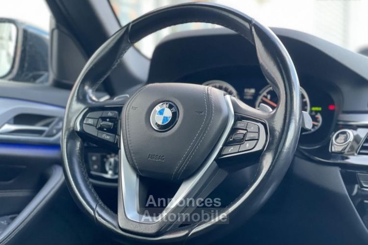 BMW Série 5 Touring G31 3.0L 530d 265ch M SPORT XDRIVE-8 TOIT OUVRANT CAMÉRA 360° - <small></small> 32.790 € <small>TTC</small> - #16