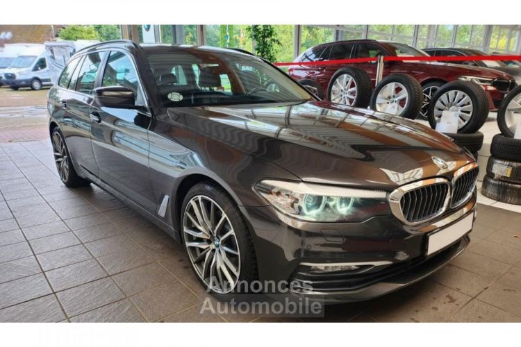 BMW Série 5 Touring SERIE 530d - BVA Sport Steptronic  G31 Sport - <small></small> 30.323 € <small>TTC</small> - #1