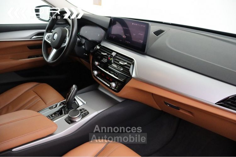 BMW Série 6 Gran Turismo 620 dA - NAVI COMFORT ACCES TREKHAAK HARMAN KARDON - <small></small> 39.995 € <small>TTC</small> - #15