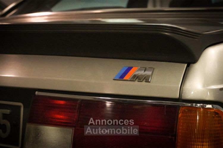 BMW Série 6 M635csi Coupé 1988 - <small></small> 59.900 € <small>TTC</small> - #26