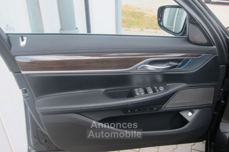 BMW Série 7  740D 3.0 320 EXCLUSIVE 06/2020 - <small></small> 64.990 € <small>TTC</small> - #6