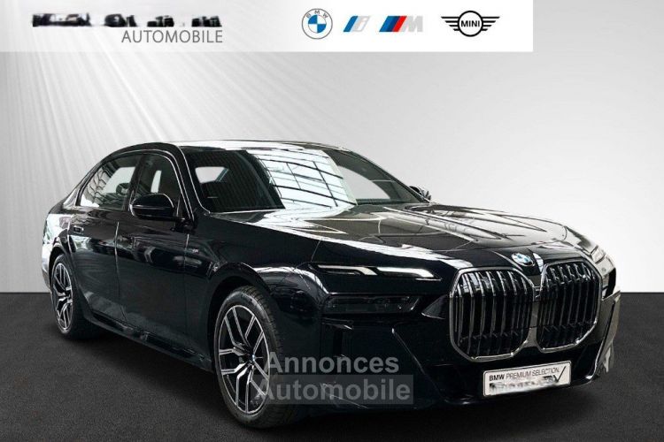 BMW Série 7  (G70) 740D XDRIVE 299 M SPORT BVA8 / 06/2023 - <small></small> 95.890 € <small>TTC</small> - #1