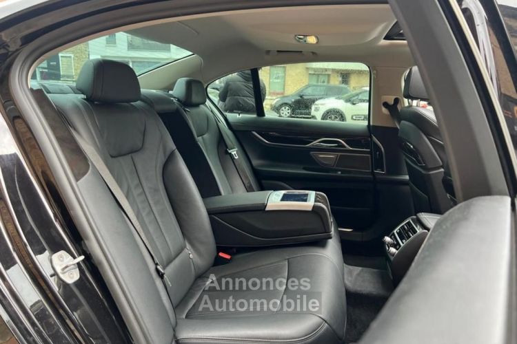 BMW Série 7 3.0 730 D 265 CH EXCLUSIVE XDRIVE BVA CAMERA DE RECUL 360° HARMAN KARDON SIEGE ELEC... - <small></small> 35.990 € <small>TTC</small> - #12