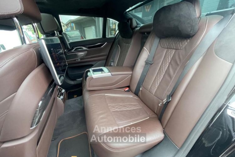 BMW Série 7 3.0 740 D 320 CH M SPORT XDRIVE BVA - <small></small> 45.990 € <small>TTC</small> - #12