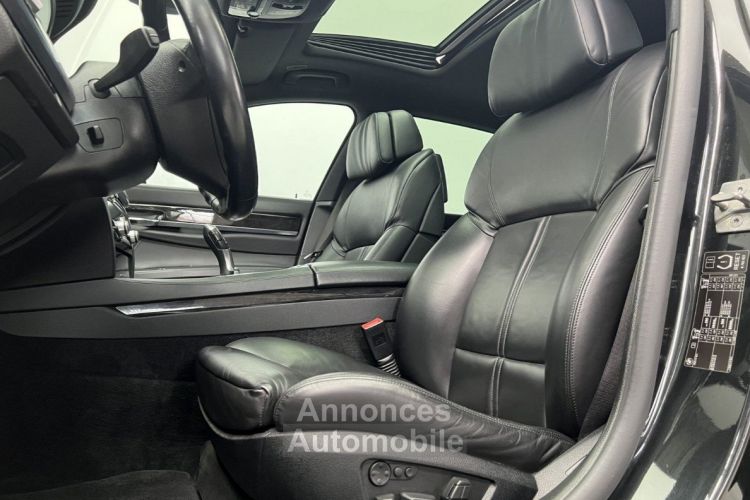 BMW Série 7 730 d  245 Pack-M /09/2011 - <small></small> 23.890 € <small>TTC</small> - #4