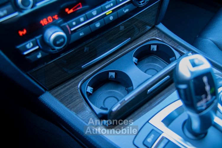 BMW Série 7 730 dA - MEMORYSEATS - XENON - CRUISECONTROL - CAMERA - KEYLESS START - ZETELVERWARMING - <small></small> 16.999 € <small>TTC</small> - #25