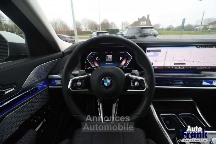 BMW Série 7 740 XD 2-TONE UNIQUE! TV LOUNGE B&W KRISTL - <small></small> 136.950 € <small>TTC</small> - #32