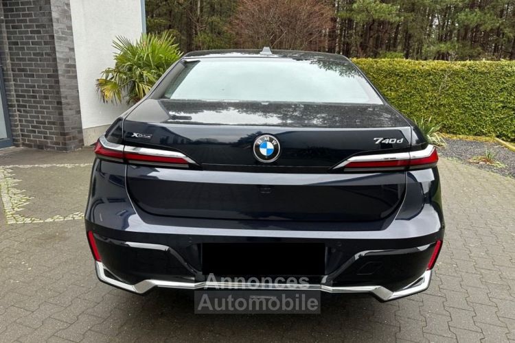 BMW Série 7 740d XDRIVE M SPORTPACKET  - <small></small> 108.990 € <small>TTC</small> - #17
