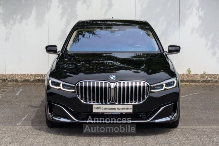 BMW Série 7 740d xDrive Sieges-S Massage Laser Pano - <small></small> 47.990 € <small>TTC</small> - #1