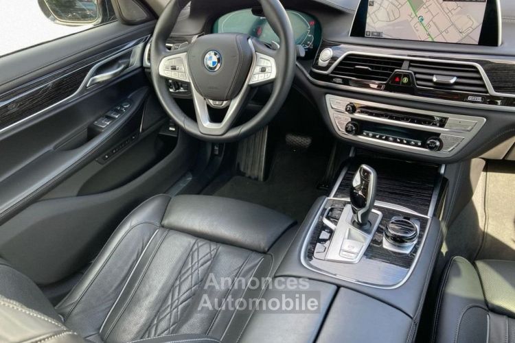 BMW Série 7 745e DAProf PA TV Laser GSD KomfSi  - <small></small> 59.990 € <small>TTC</small> - #14