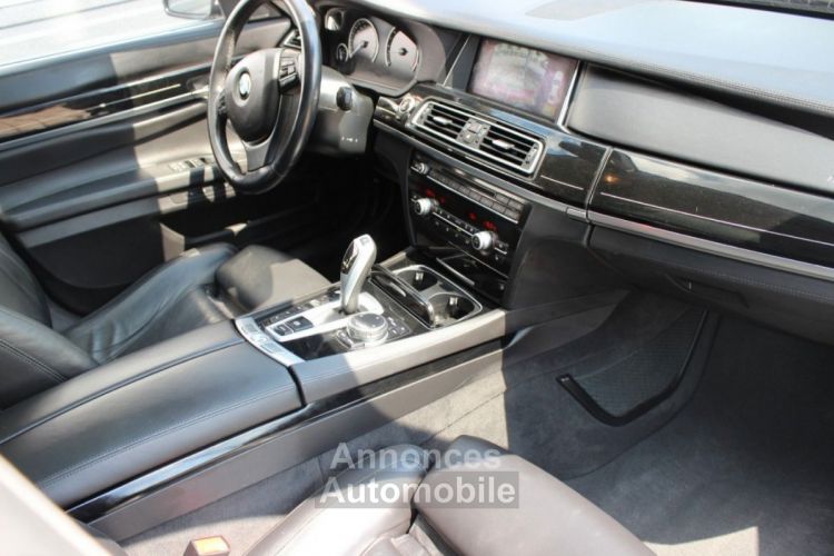 BMW Série 7 750L d xDrive 380 02/2014  - <small></small> 31.990 € <small>TTC</small> - #14