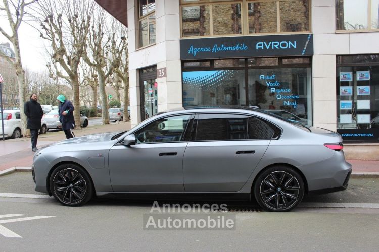 BMW Série 7 (G70) 750E XDRIVE 490 M SPORT BVA8 FULL Options - <small></small> 101.990 € <small>TTC</small> - #3