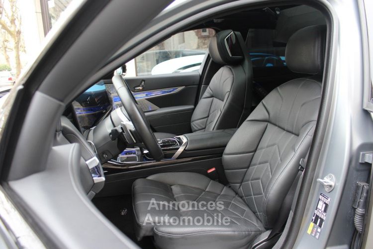 BMW Série 7 (G70) 750E XDRIVE 490 M SPORT BVA8 FULL Options - <small></small> 101.990 € <small>TTC</small> - #5