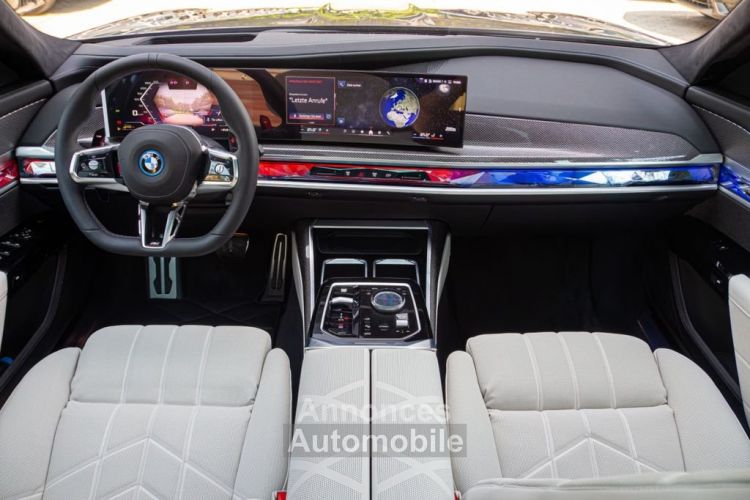 BMW Série 7 M760e GRAN LUSSO EXECUTIVE XDRIVE 571 M PERFORMANCE BVA8 - <small></small> 139.990 € <small>TTC</small> - #13